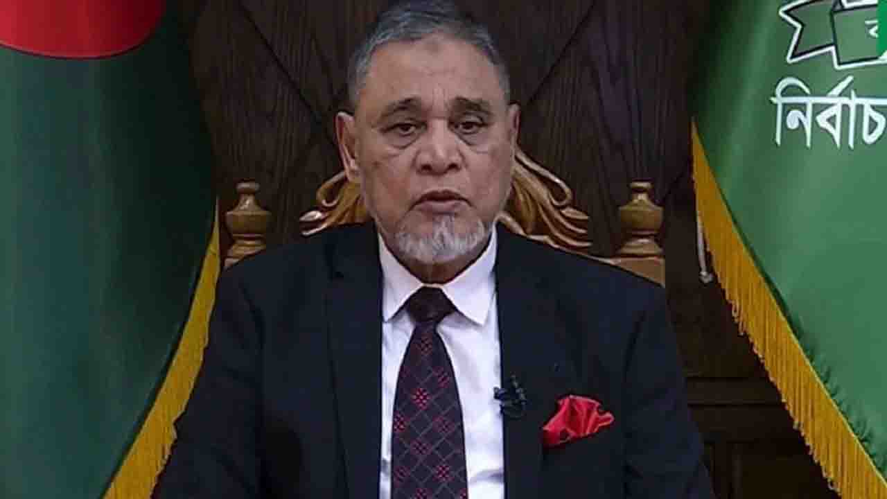বুধবার জাতির উদ্দেশে ভাষণ দেবেন সিইসি নাসির উদ্দিন