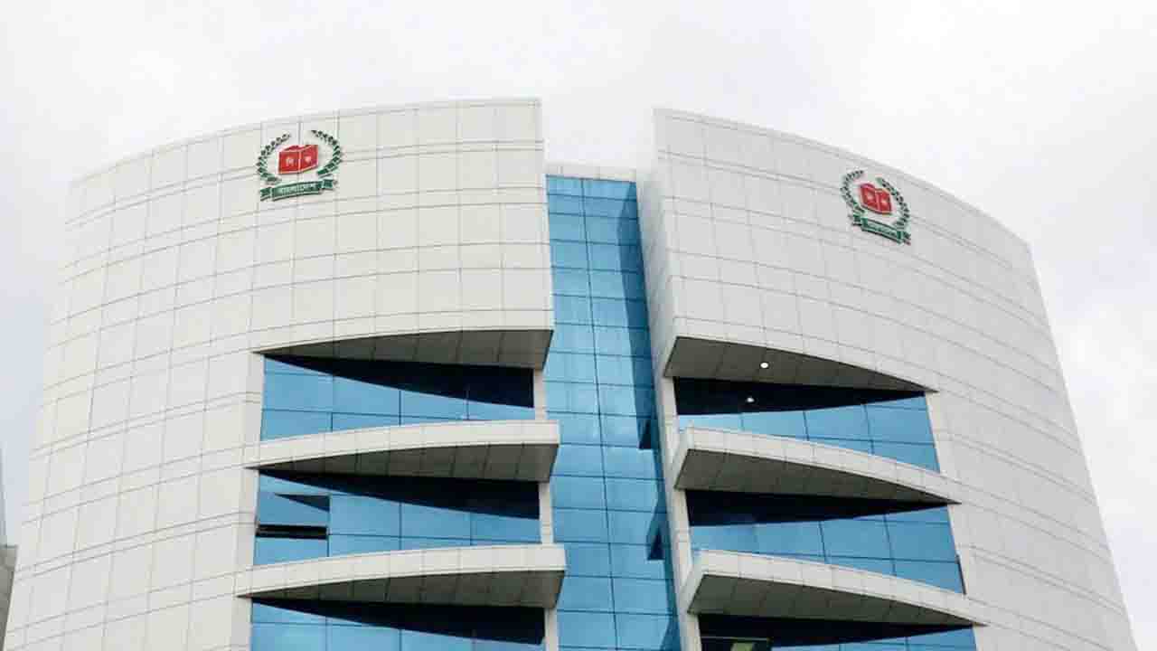 সাড়ে ৪ ঘণ্টায় ভোট পড়েছে ৩২.৮৮: ইসি সচিব