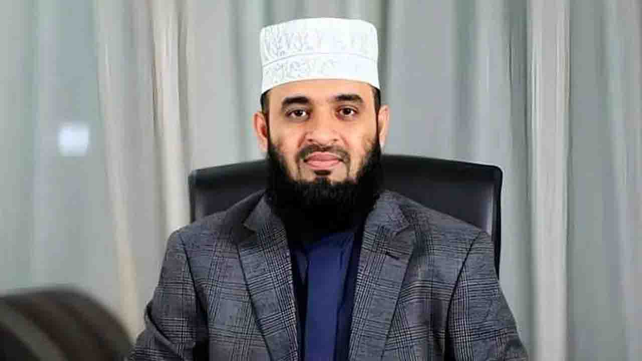 বিজয়ী ও বিজিত উভয় পক্ষকে অভিনন্দন জানালেন আজহারী