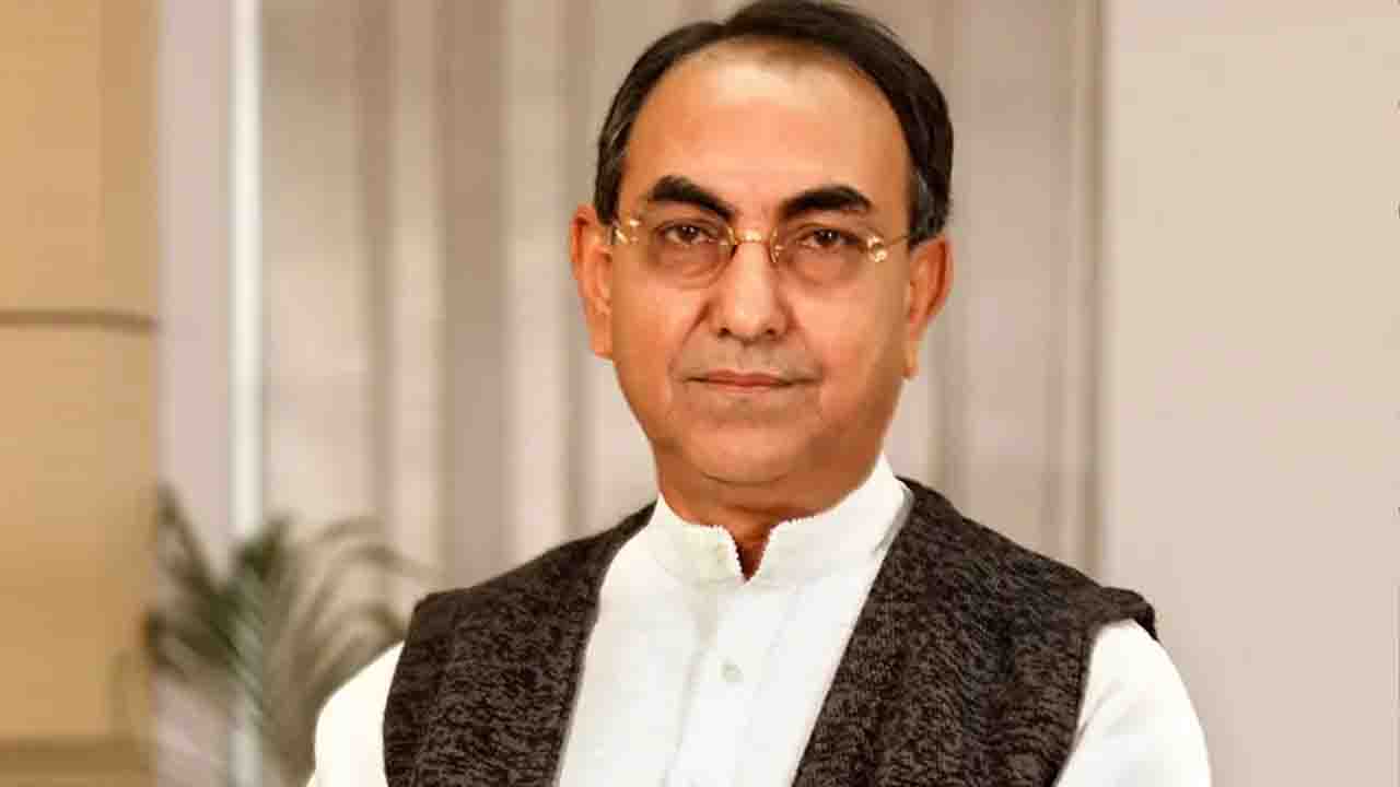 বিএনপির স্থায়ী কমিটির সদস্য মির্জা আব্বাস হাসপাতালে ভর্তি
