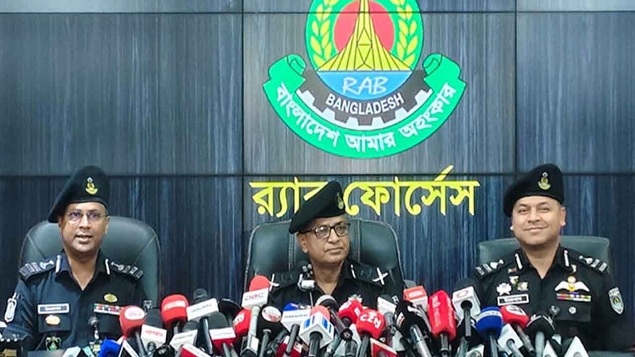 র‍্যাব থাকবে কি না সেই সিদ্ধান্ত সরকারের: র‍্যাব মহাপরিচালক
