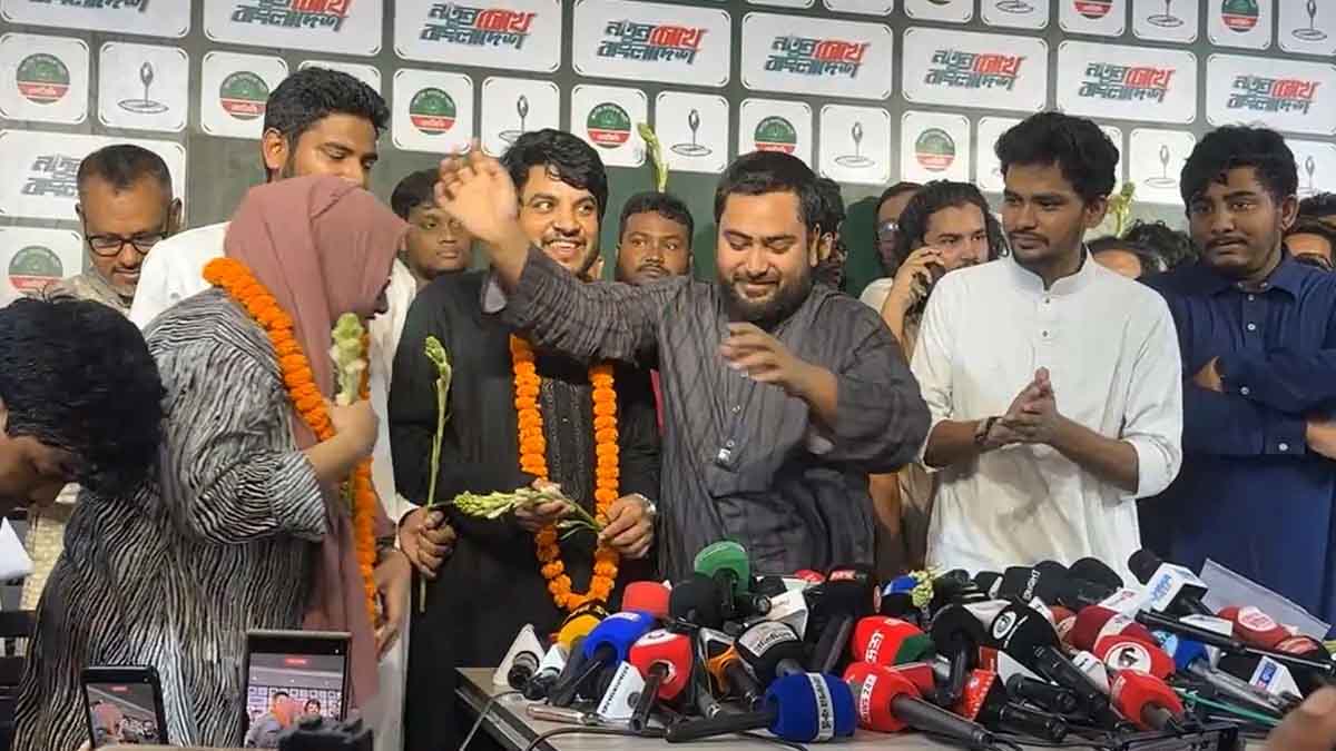 এনসিপিতে যোগ দিলেন জুলাই আন্দোলনের ৩০ নেতাকর্মী