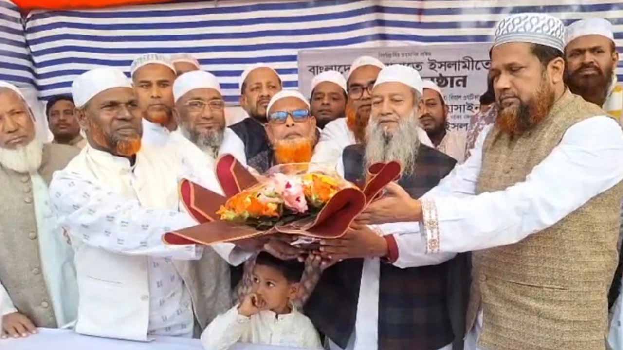 কেরানীগঞ্জে বিএনপির ৩ শতাধিক নেতাকর্মীর জামায়াতে যোগদান