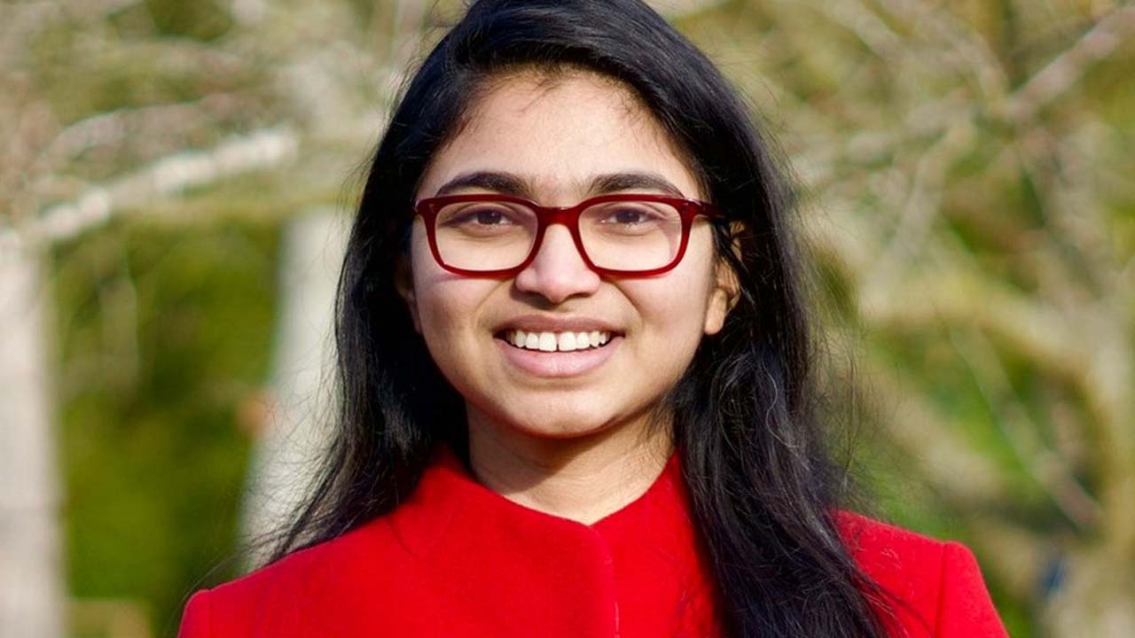 বিএনপির ফাঁকা আসনে দলীয় মনোনয়নপত্র নিয়ে যা বললেন তাসনিম জারা
