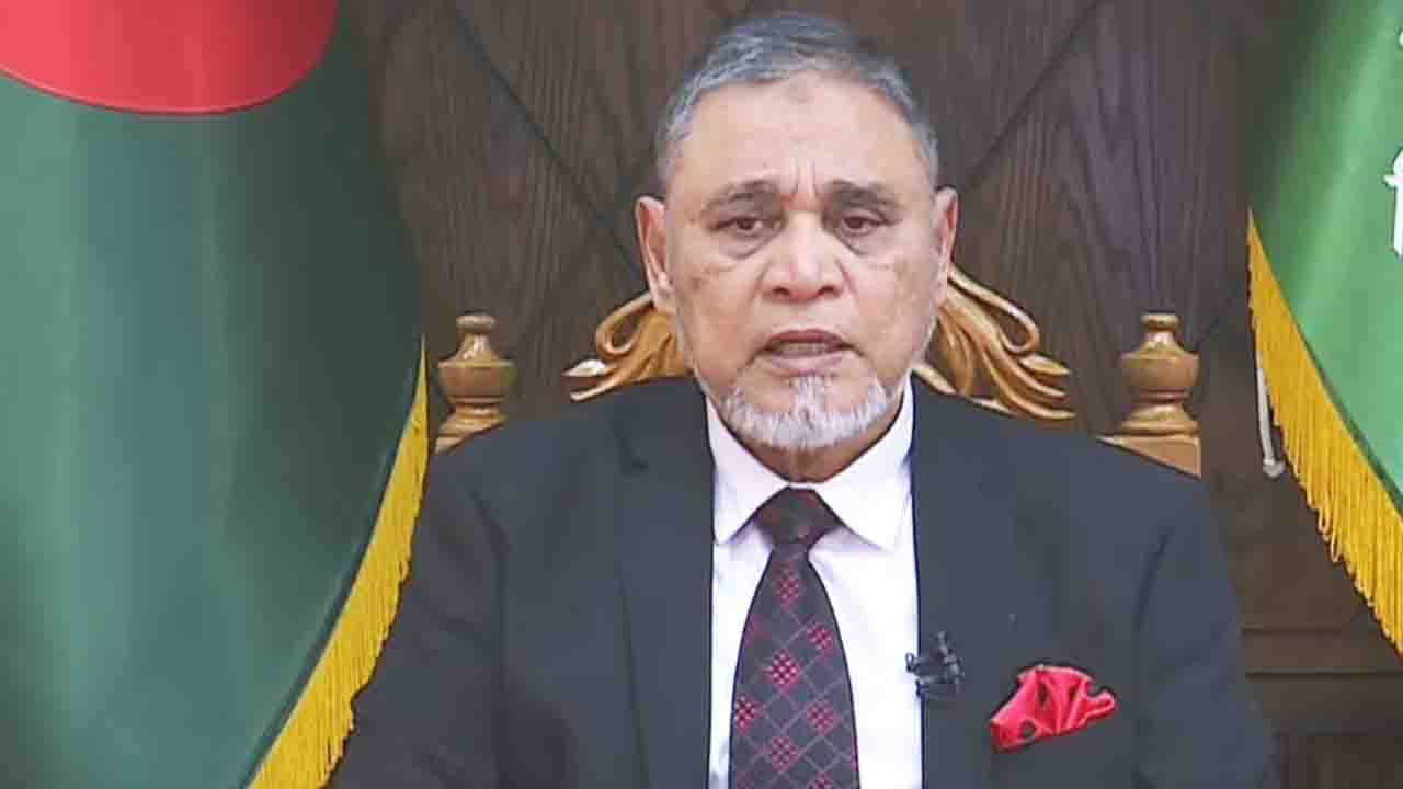 নির্বাচন ও গণভোটের তপশিল ঘোষণা করছেন সিইসি